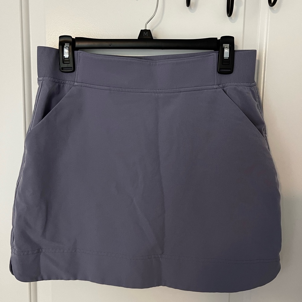 Golf/tennis skirt with build in shorts size small